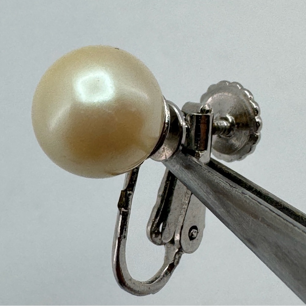 Cream Faux Pearl Clip On Earrings Silver Tone Screw Back Vintage